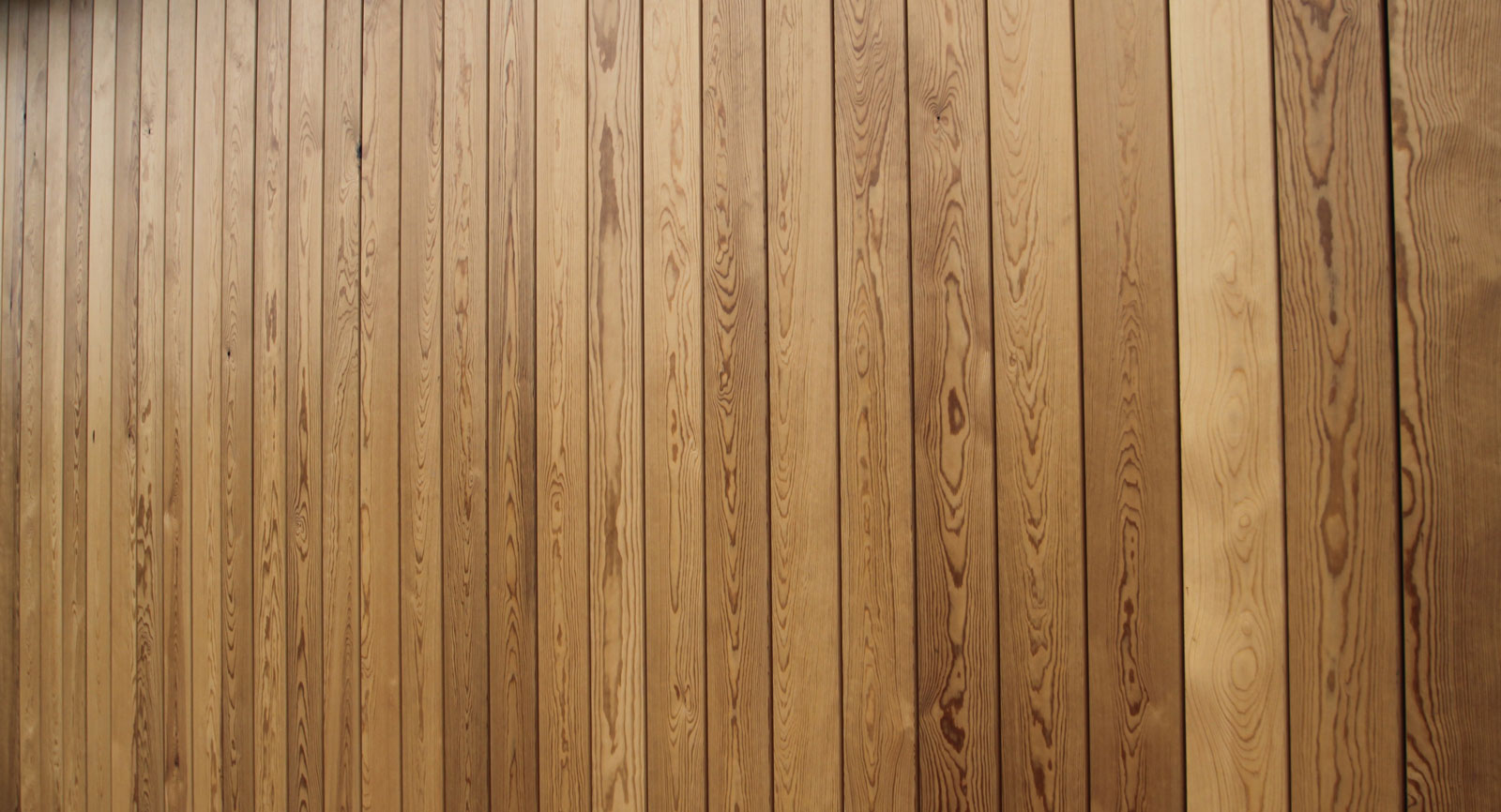 Thermo-treated Wood