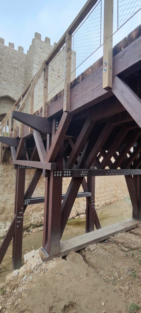 madera pinosoria reconstruccion patrimonial